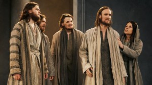 Anne Diamond interviews Actor, Frederik Mayet