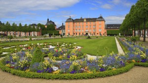 Explore the ornate gardens of Germany’s Schwetzingen Palace with Jan Enss