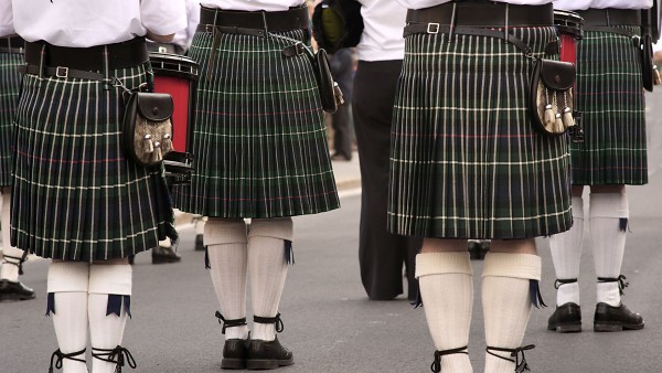 Discover the traditional dresses of our Viking family