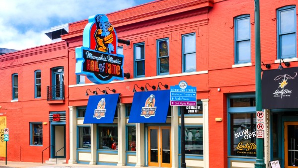 Explore musical destinations around the world with Neil Barclay