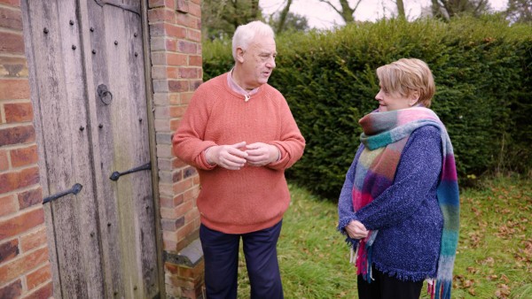 Anne Diamond interviews maze designer Adrian Fisher