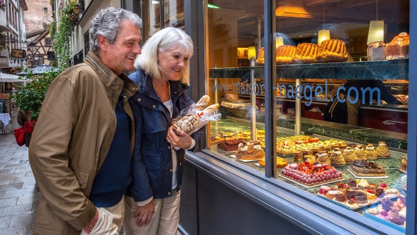 Explore culinary traditions along the Rhine River with Joost Ouendag