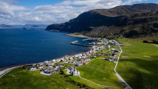 Immerse yourself in the legends and scenery of Norway’s Viking Saga Islands with Alastair Miller