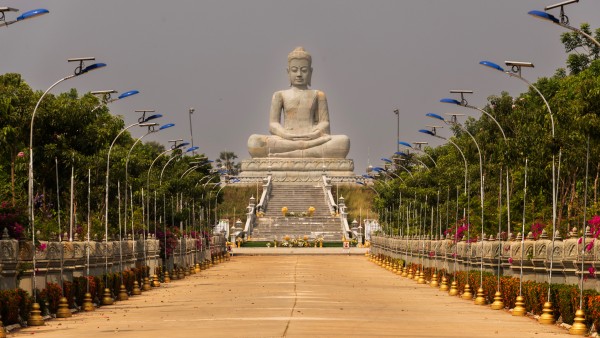 Journey along the Mekong River with Alastair Miller