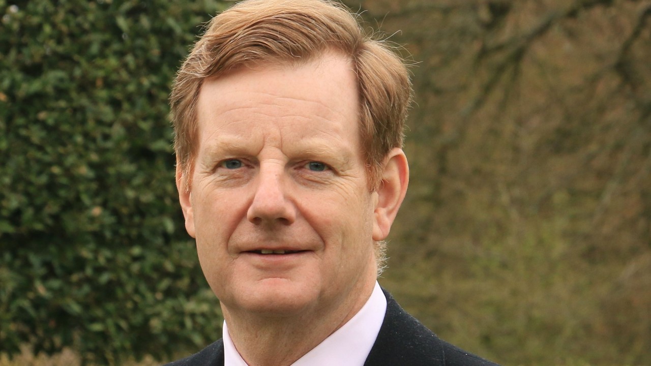 Anne Diamond interviews Edward Stanley, the 19th Earl of Derby)