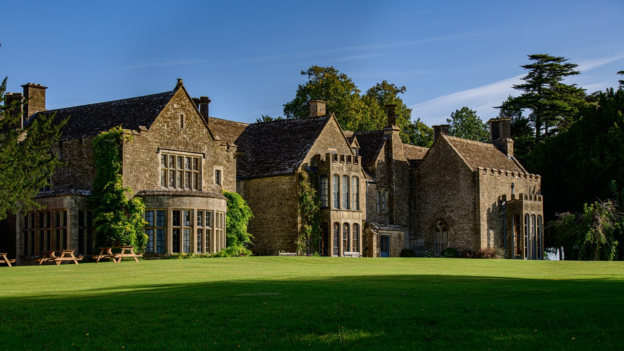 Get a closer look at Viking's pre post extensions in the UK with Karine Hagen)