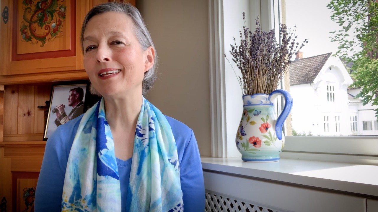 How to develop our own power statements with wellness host Alexandra Svalastog)