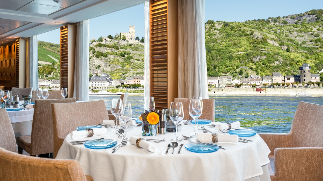 Learn about the design of our revolutionary Viking Longships with Karine Hagen)