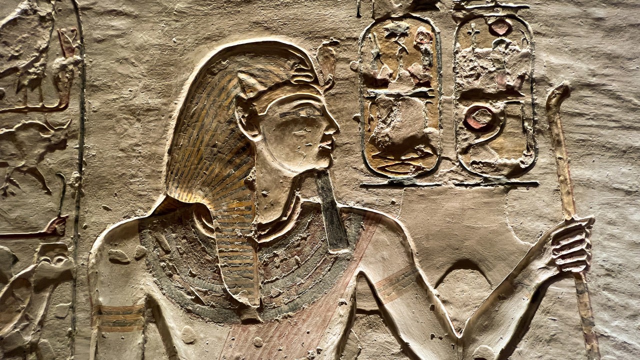 Explore the mysteries of Tutankhamun with Viking Resident Historian Bryan Babcock)