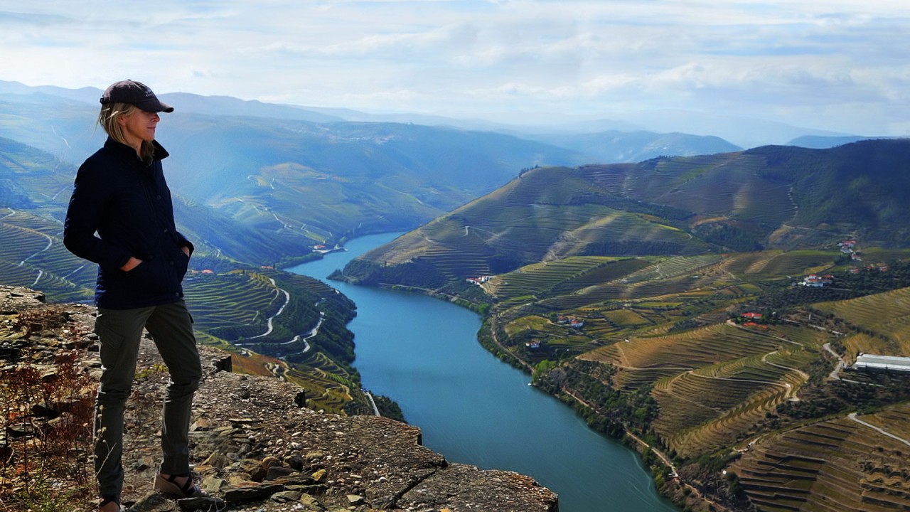 Experience the distinctive flavors of Spanish and Portuguese cuisines)