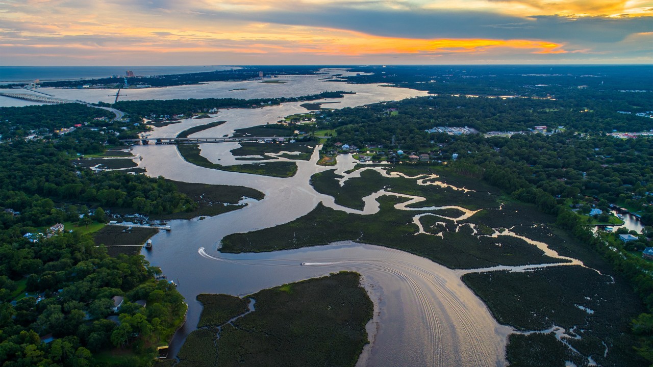 Explore the Mississippi River
