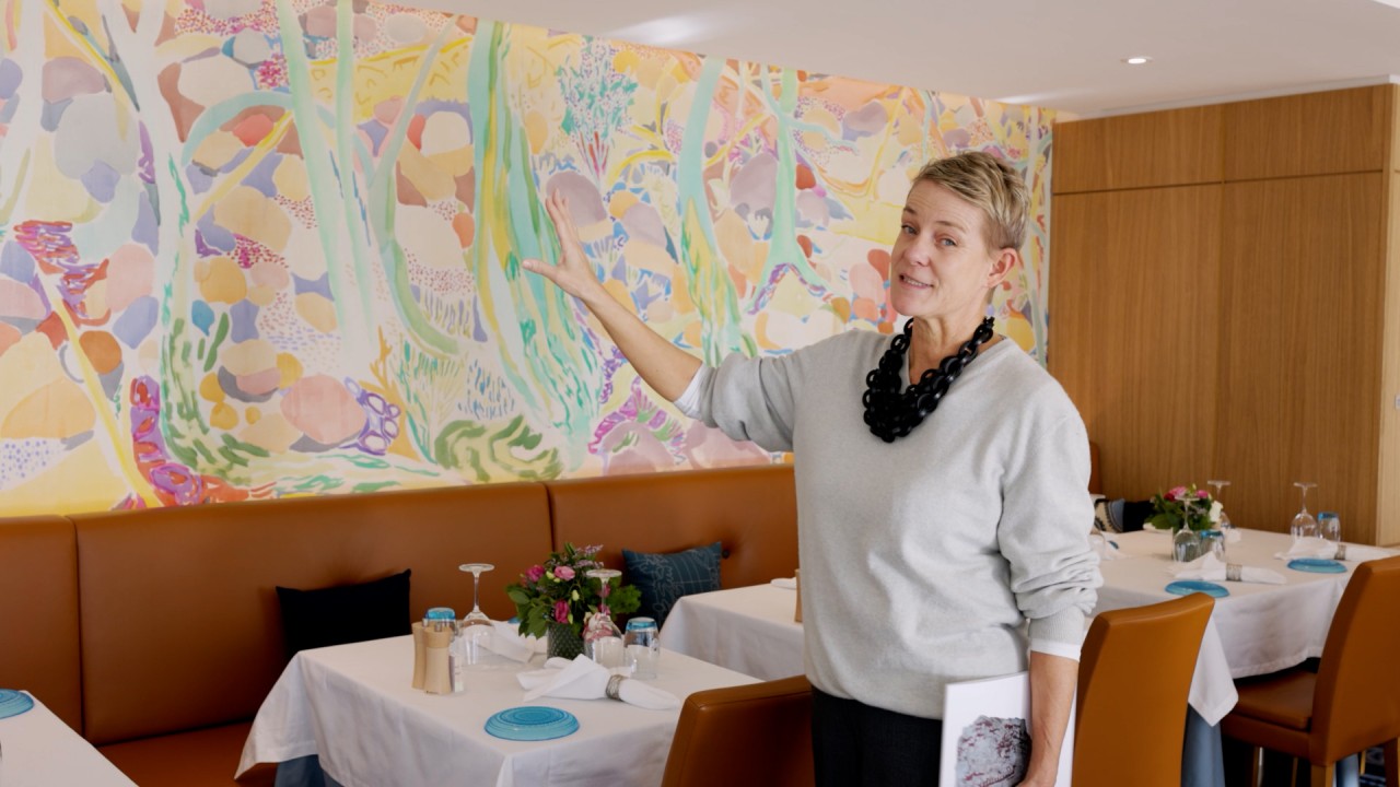 Discover the curated masterpieces of the Viking Vela)