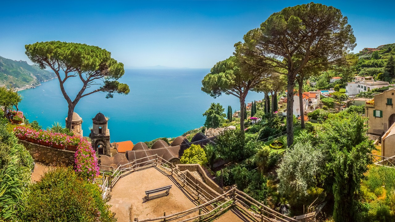 Explore some of the world’s most striking gardens with Karine Hagen)