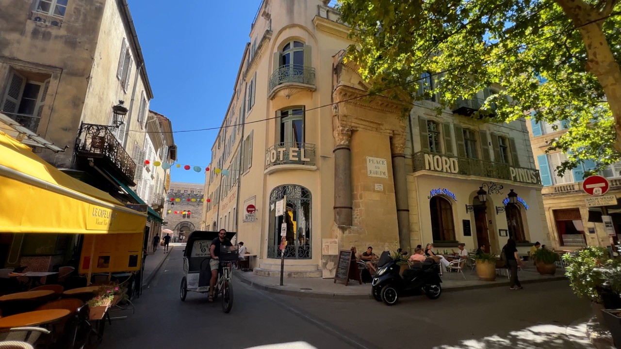 Explore Arles and Avignon with Jean Newman Glock)