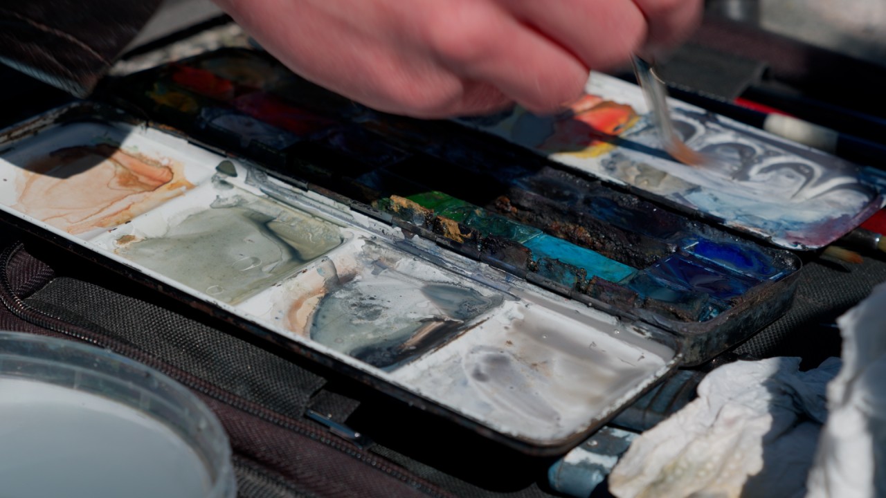 Visit Norway’s Hvaler archipelago alongside painter Axel Thorenfeldt)