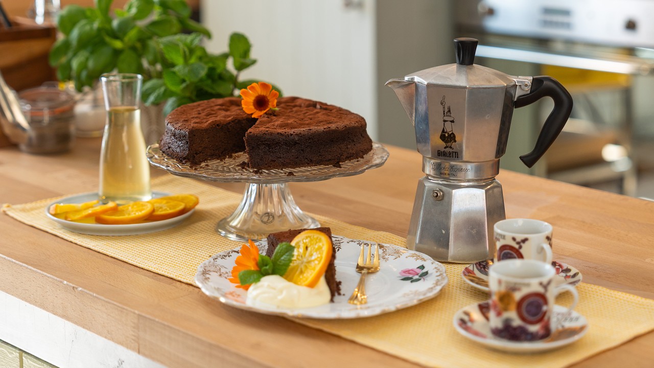 Add a new dessert to your repertoire with Catherine Fulvio)